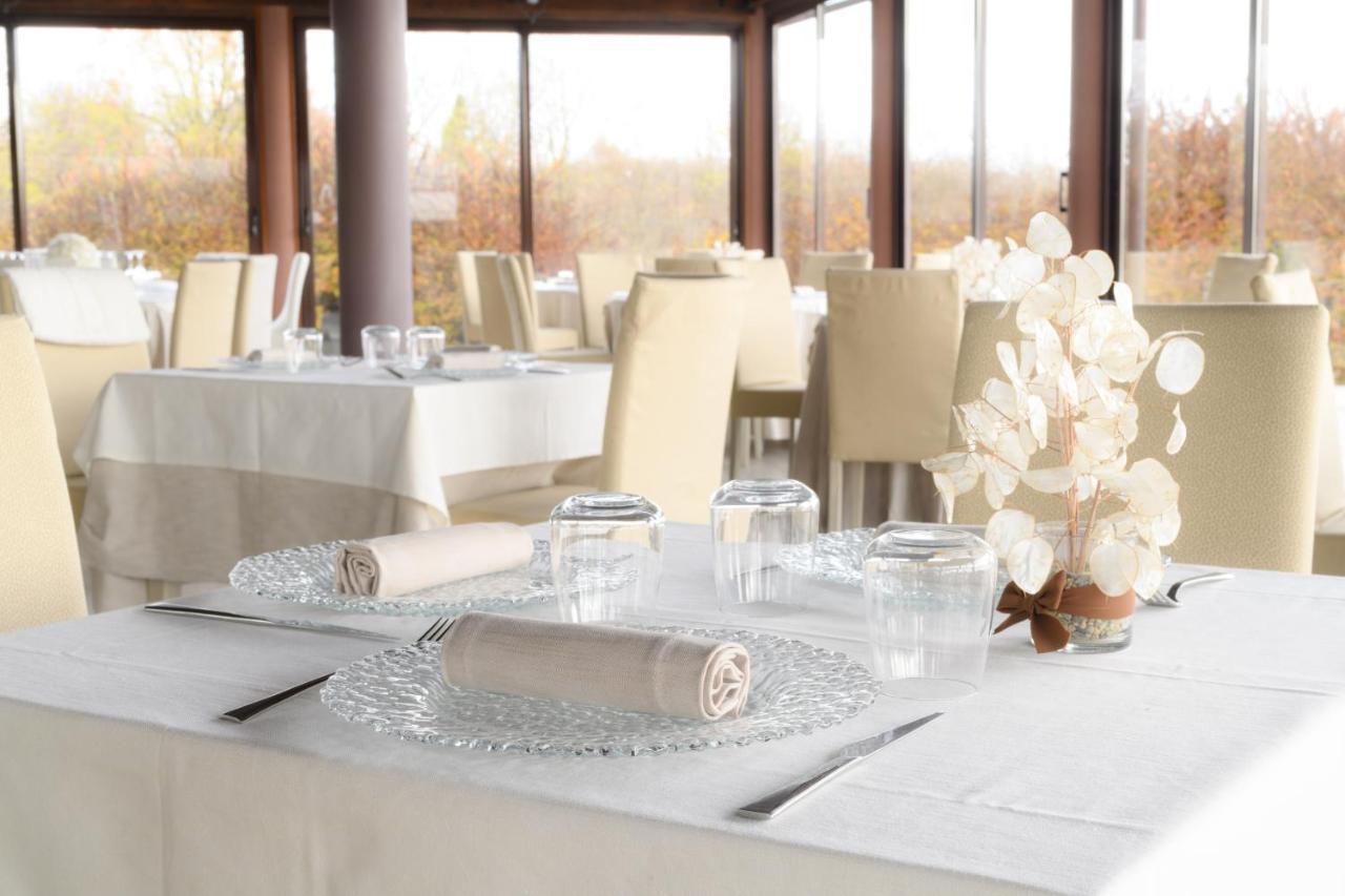 Relais Bella Rosina Pool & Spa La Cassa Екстер'єр фото