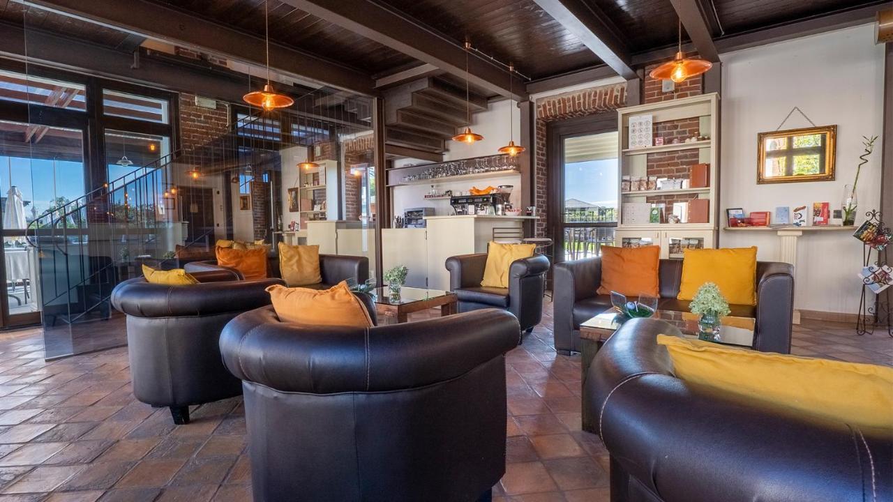 Relais Bella Rosina Pool & Spa La Cassa Екстер'єр фото